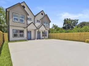 7958 Henson Street A and B, Houston TX 77028