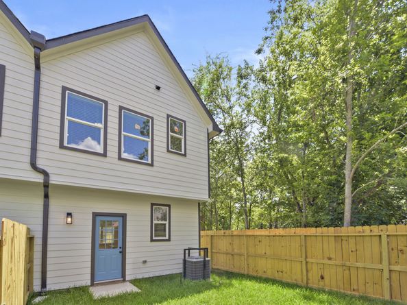 7958 Henson Street A and B, Houston TX 77028