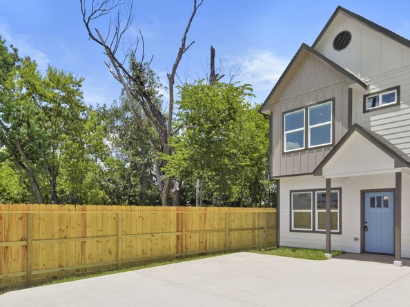 7958 Henson Street A and B, Houston TX 77028