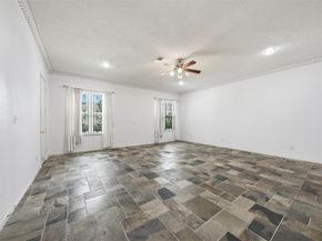 4063 Breakwood Drive, Houston TX 77025