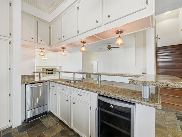 4063 Breakwood Drive, Houston TX 77025