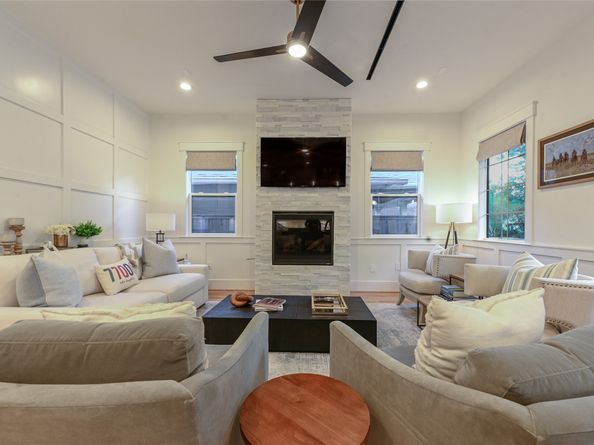 1512 Ashland Street, Houston TX 77008