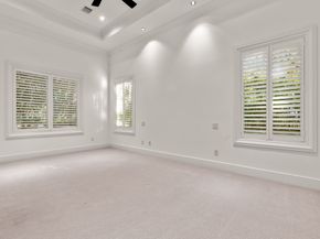 10 Maroon Creek Court, The Woodlands TX 77389