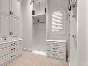 10 Maroon Creek Court, The Woodlands TX 77389