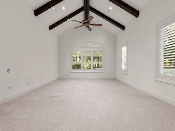 10 Maroon Creek Court, The Woodlands TX 77389