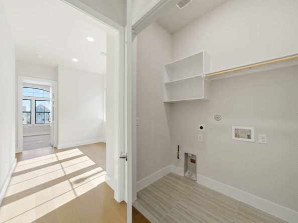 1709 Bologna Lane, Houston TX 77055