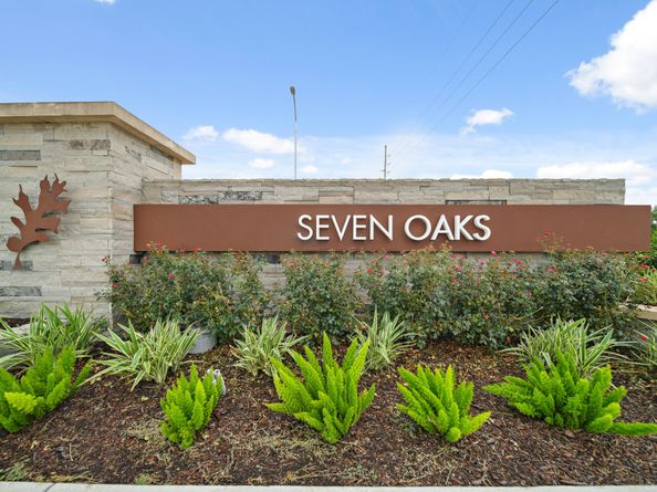 2218 Memory Oaks Drive, Tomball TX 77375