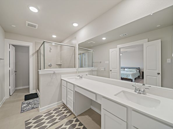 2218 Memory Oaks Drive, Tomball TX 77375