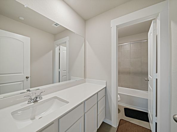 2218 Memory Oaks Drive, Tomball TX 77375