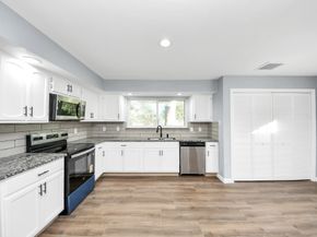 1806 Lacewing Lane, Houston TX 77067