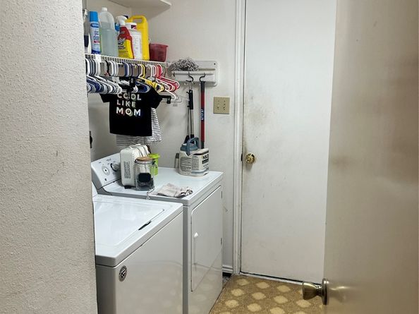 12031 Kleinmeadow Drive, Houston TX 77066