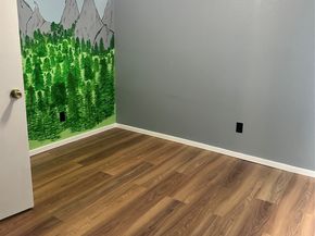 12031 Kleinmeadow Drive, Houston TX 77066