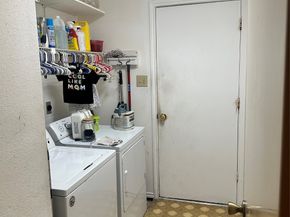 12031 Kleinmeadow Drive, Houston TX 77066