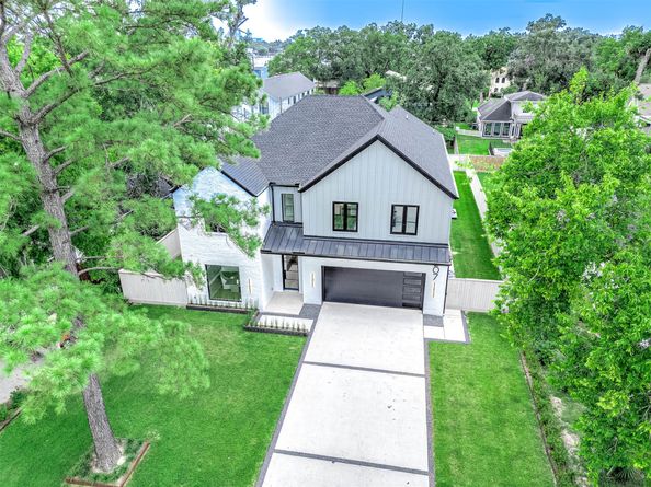 207 W 33rd Street, Houston TX 77018