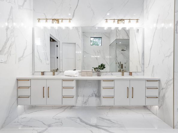 207 W 33rd Street, Houston TX 77018