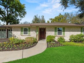 5522 Chantilly Lane, Houston TX 77092