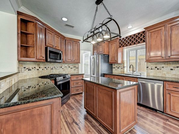 15127 Trumpet Vine Lane, Cypress TX 77433