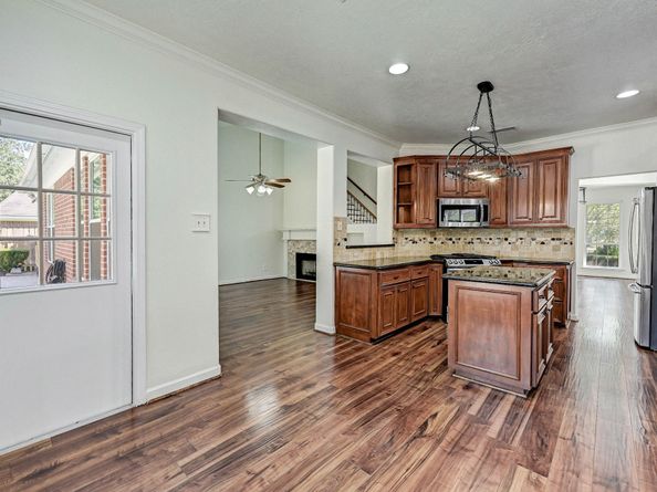 15127 Trumpet Vine Lane, Cypress TX 77433