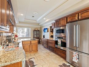 12800 Briar Forest Drive 126, Houston TX 77077