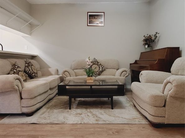 3768 Tanglewilde Street J5, Houston TX 77063