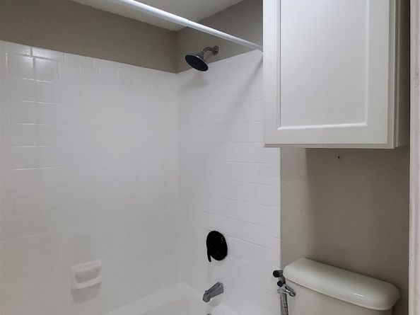 3768 Tanglewilde Street J5, Houston TX 77063