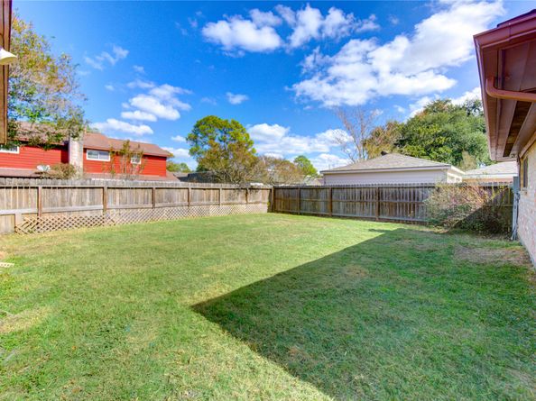 12114 Dorrance Lane, Meadows Place TX 77477