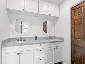 1526 Adkins Road, Houston TX 77055