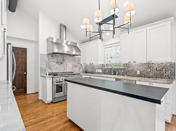 1526 Adkins Road, Houston TX 77055