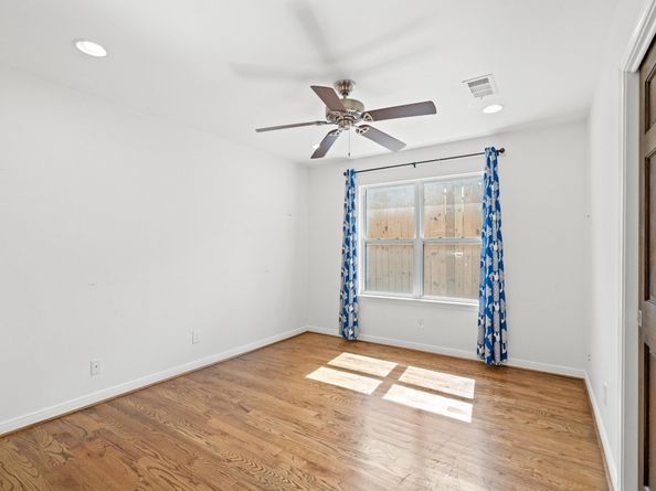 1526 Adkins Road, Houston TX 77055