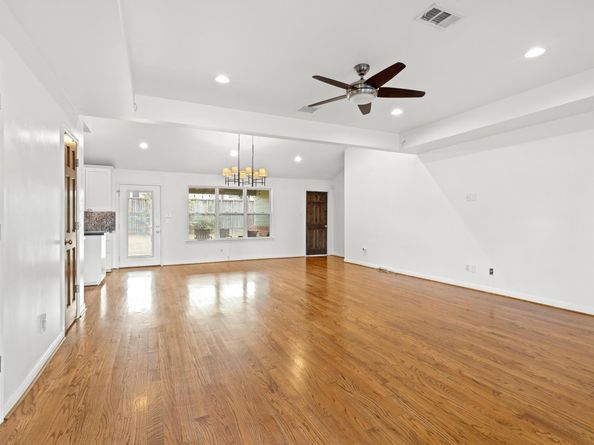 1526 Adkins Road, Houston TX 77055