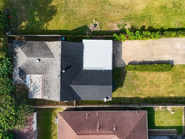 4034 Caplin Street, Houston TX 77026