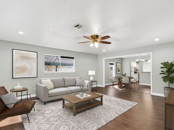 4034 Caplin Street, Houston TX 77026