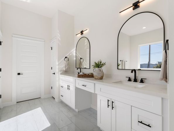 1215 Sampson Street, Houston TX 77003