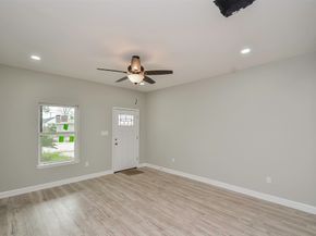 5621 Tommye Street, Houston TX 77028