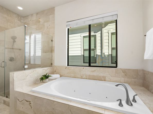 4409 Schuler Street A, Houston TX 77007