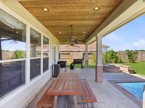 13602 Lake Vista Drive, Tomball TX 77377