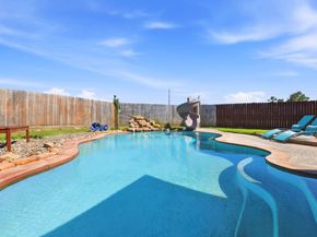 13602 Lake Vista Drive, Tomball TX 77377