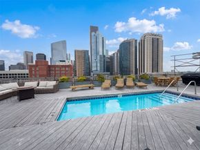 915 Franklin Street 2I, Houston TX 77002