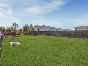 6804 Westview dr, unit 2307 Drive 2307, Houston TX 77055