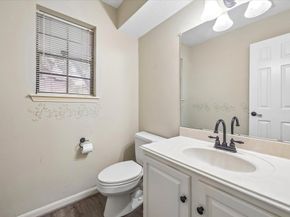 1323 Reddleshire Lane 1323, Houston TX 77043