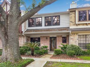 1323 Reddleshire Lane 1323, Houston TX 77043