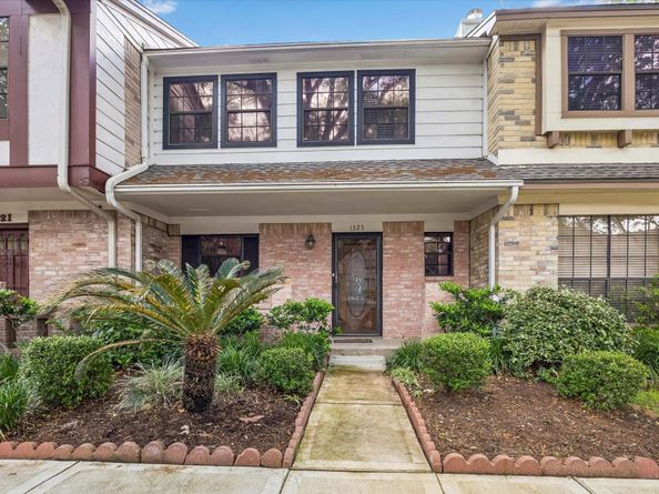 1323 Reddleshire Lane 1323, Houston TX 77043
