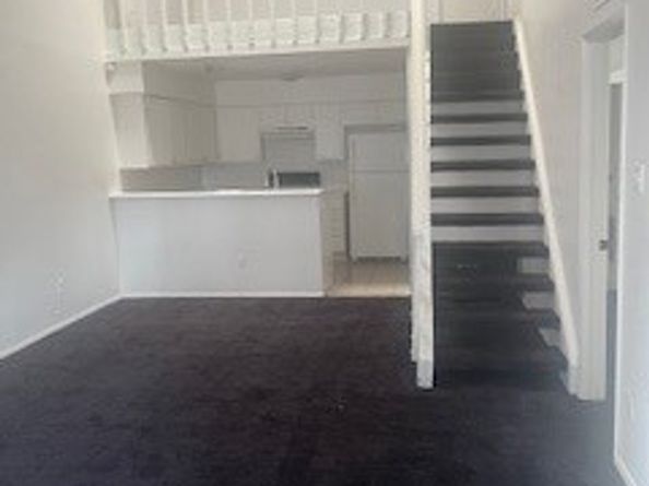 13046 Leader Street 982, Houston TX 77072
