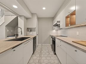 8100 Cambridge Street 80, Houston TX 77054