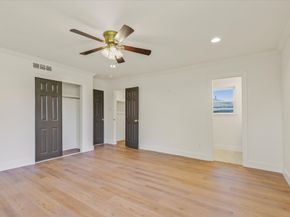 5258 Willowbend Boulevard, Houston TX 77096