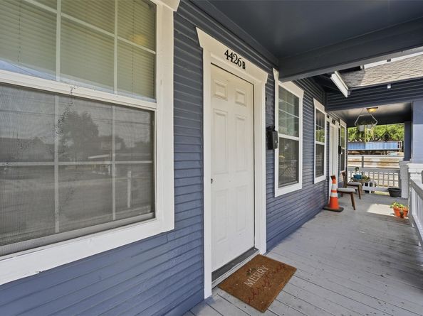 4426 Canal Street, Houston TX 77011