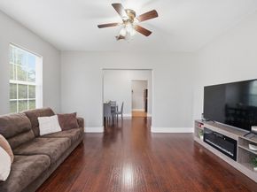 4426 Canal Street, Houston TX 77011