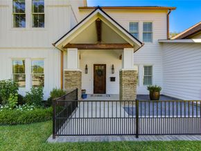 1003 Wakefield Drive, Houston TX 77018