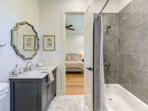 1003 Wakefield Drive, Houston TX 77018