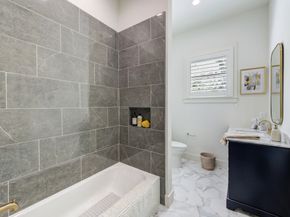 1003 Wakefield Drive, Houston TX 77018